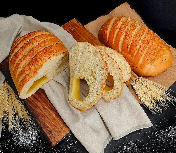El Súper Pan Aliñado De Queso Grande